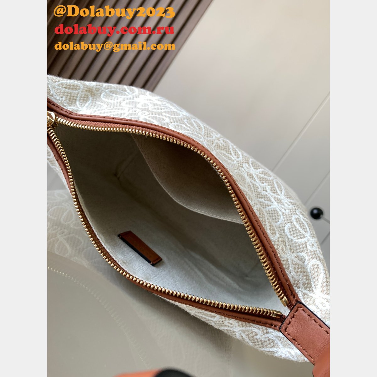 Top Quality LOEWE Cubi Anagram leather-trimmed tote 21cm/35cm