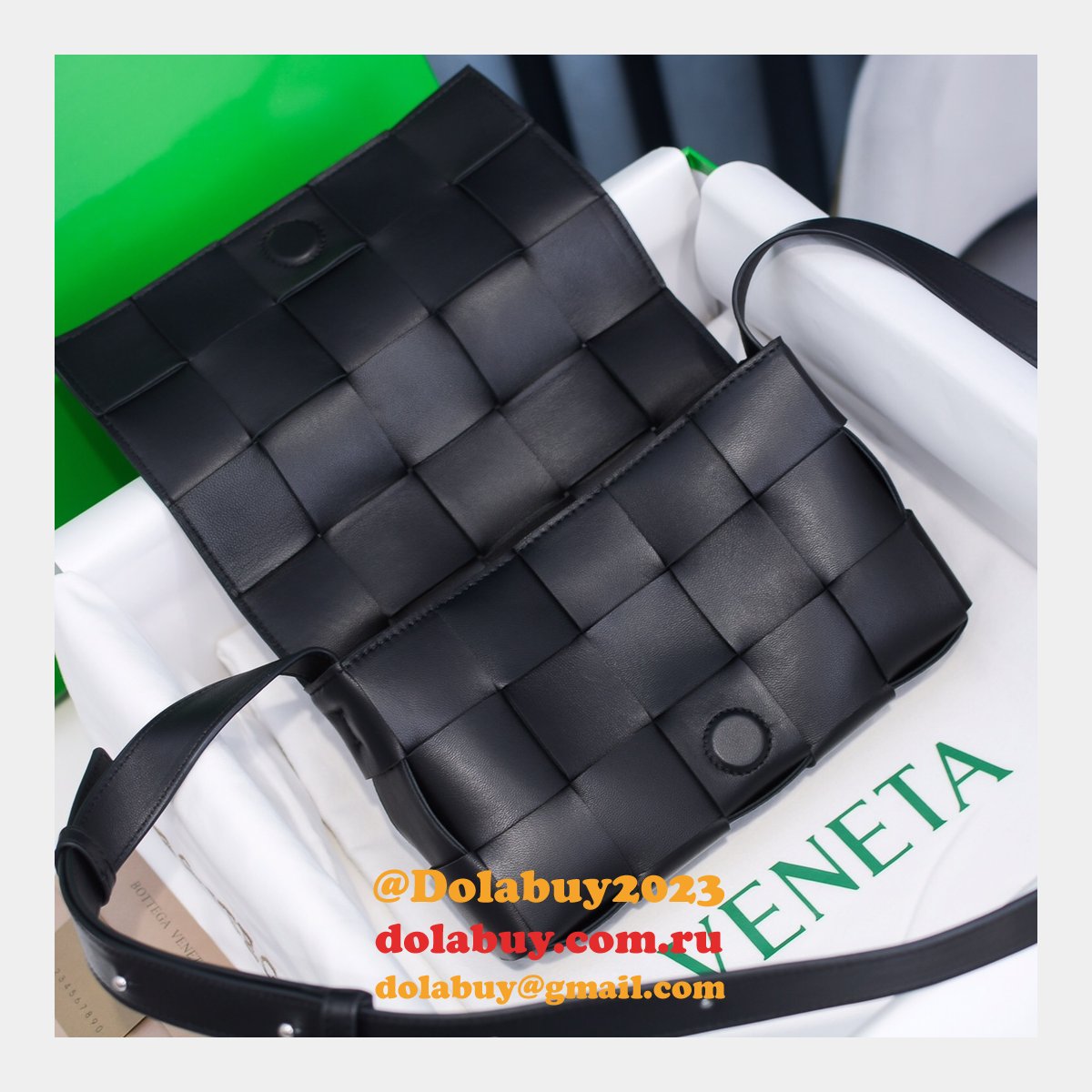 Top Quality Bottega Veneta Cassette Lambskin Crossbody Bag