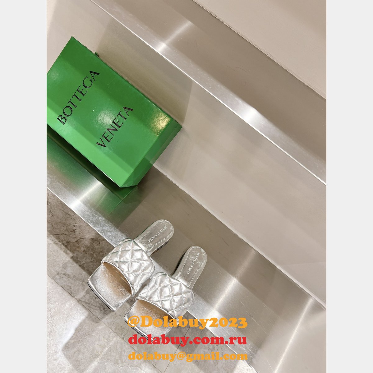 Bottega Intrecciato Shoulder Bag Replica Sell online Best Quality