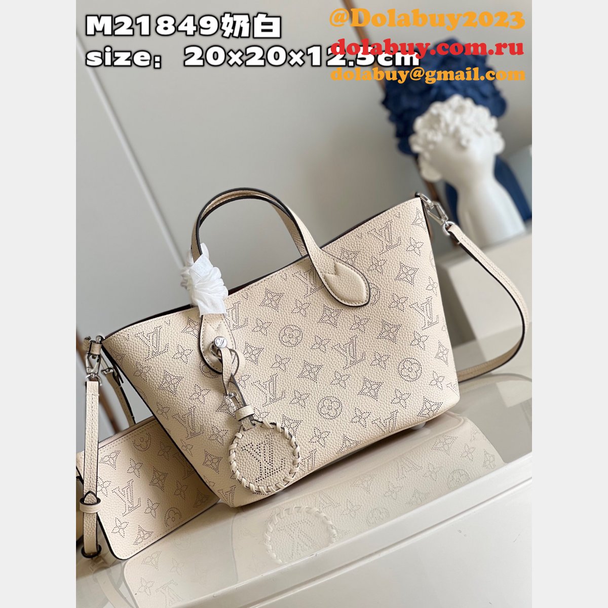 Louis Vuitton Luxury M21849 Blossom 7 Star Mahina Bag