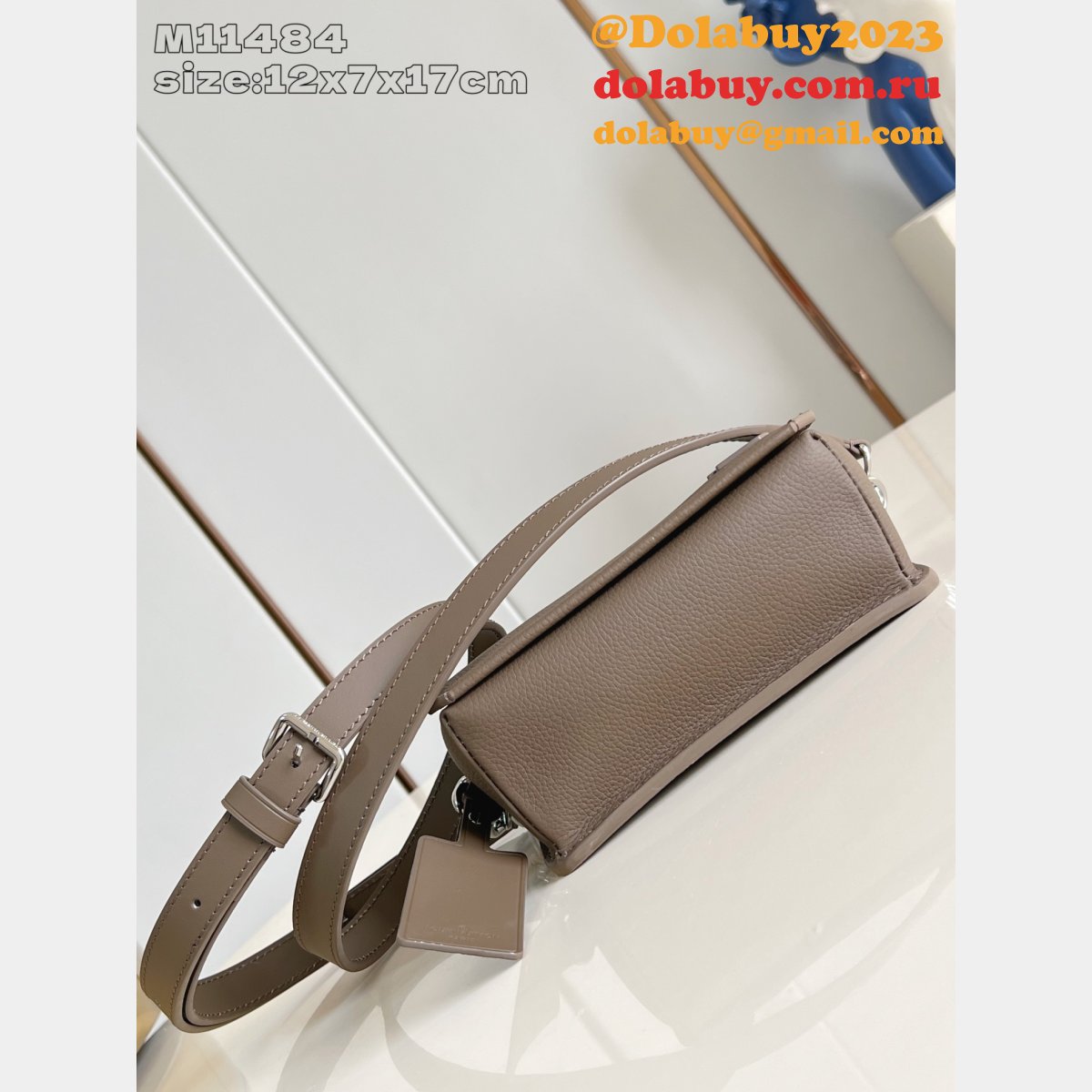 Louis Vuitton M11483/M11484 Fastline Wearable Wallet Luxury LV Aerogram