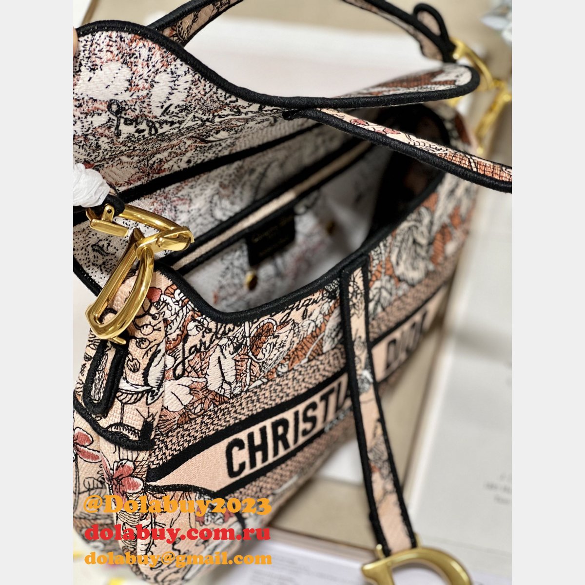 Buying Designers Replicas Dior 9012/0446 Oblique Saddle Bag