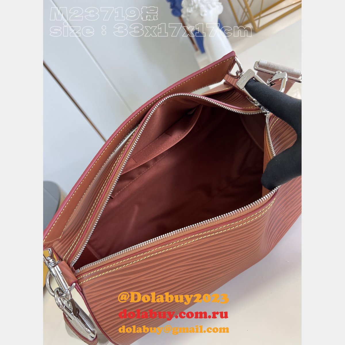 Soft Polochon Inspired M23719 A05 Louis Vuitton Replicas Bag