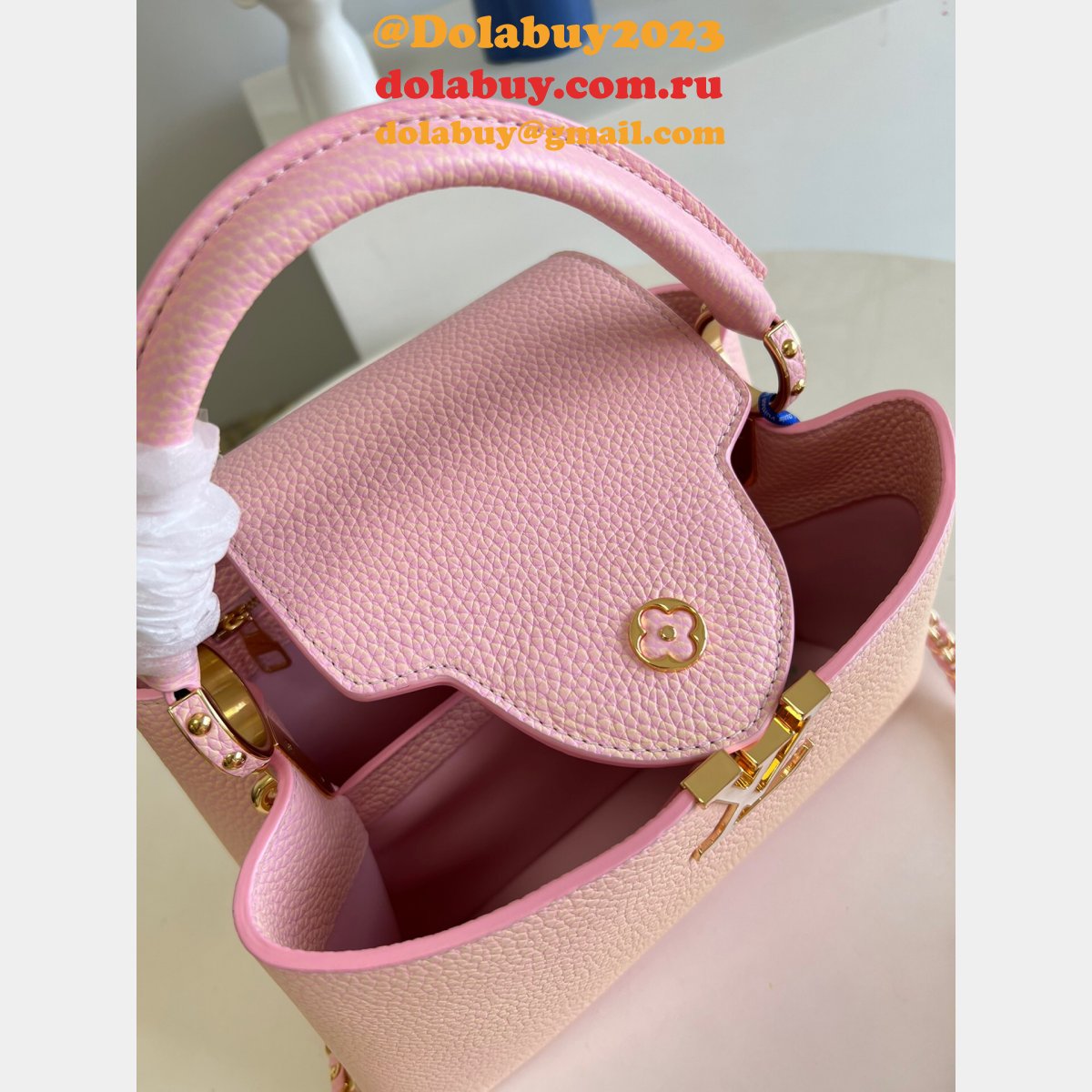 Fashion Shop Louis Vuitton Replica M59868/M59850/M20841 Capucines