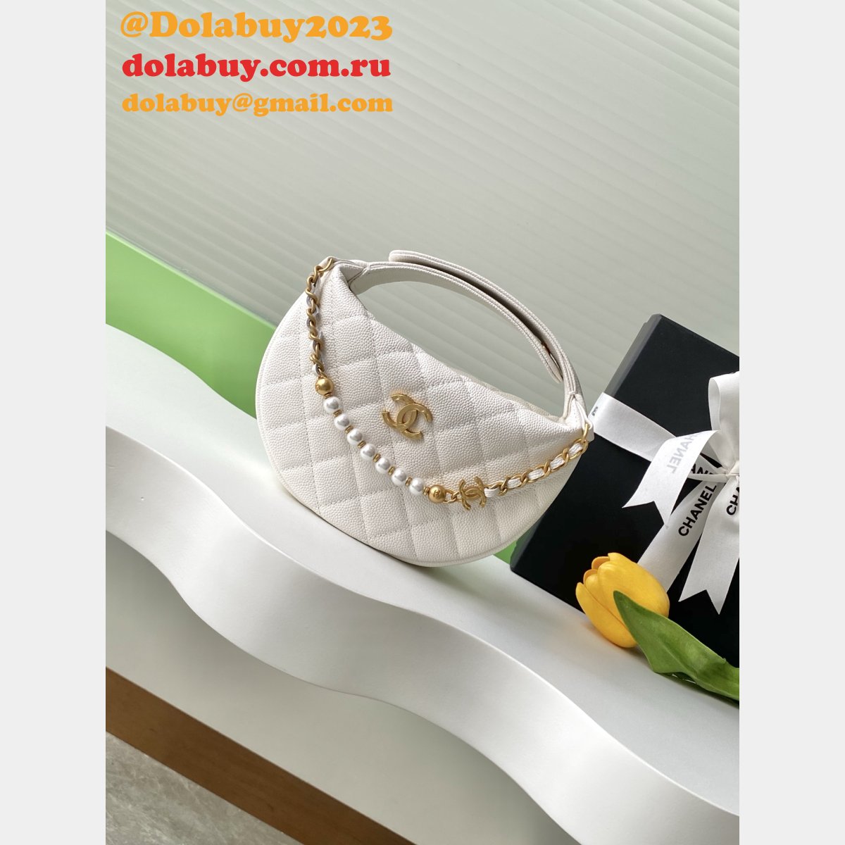 Luxury Replica Pouch Cases Grained Calfskin AP4584 Bag