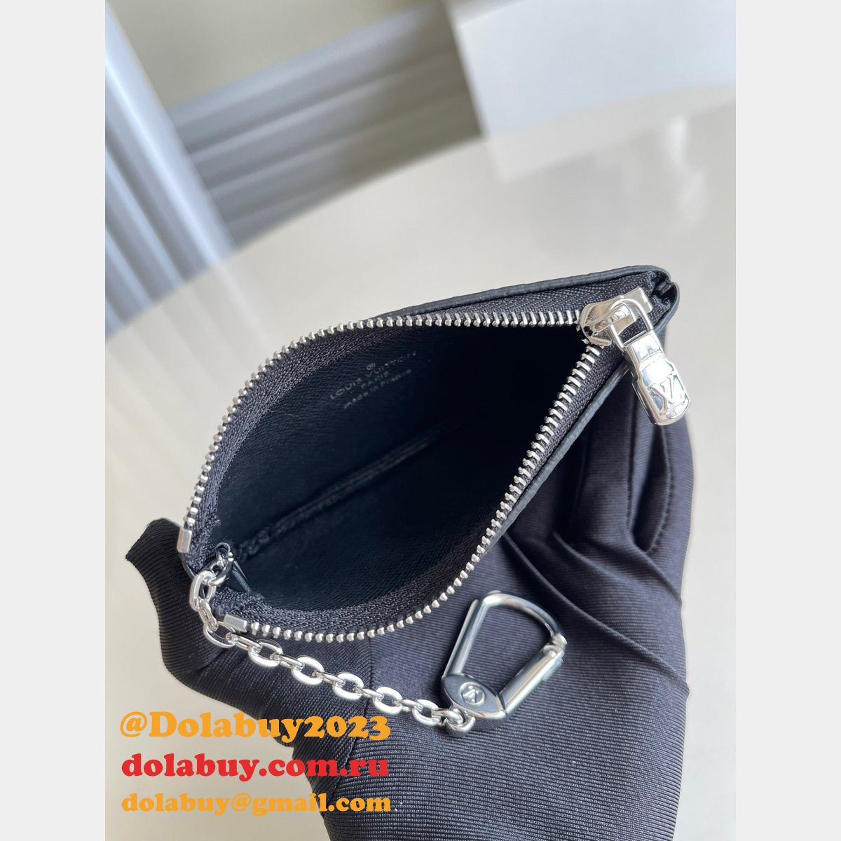 Louis Vuitton Luxury Key Pouch Monogram M62650 Keychain Wallet