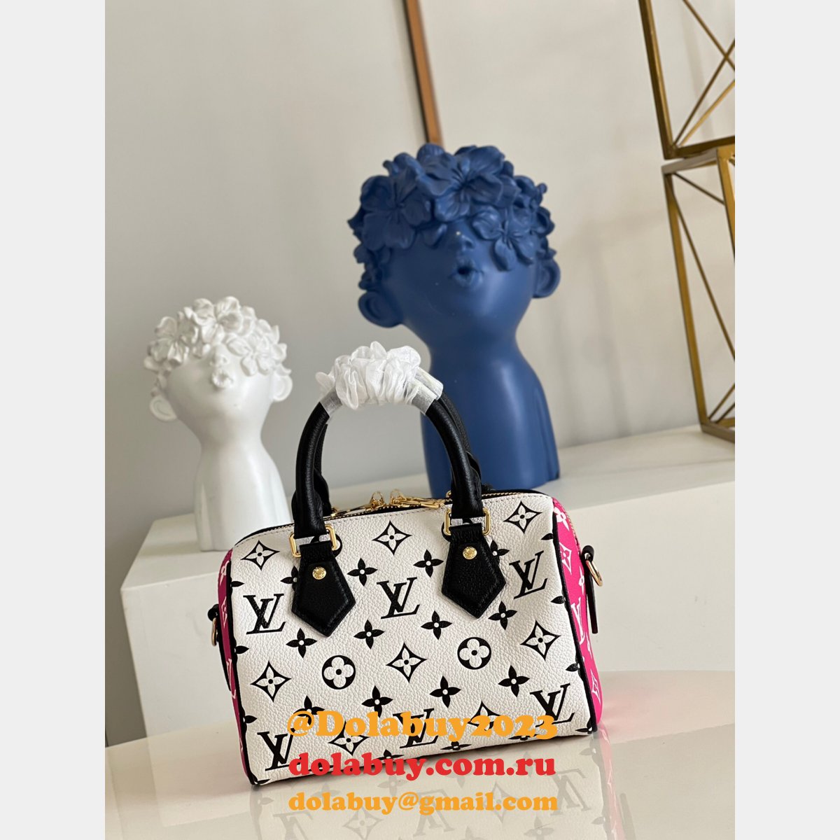 Louis Vuitton Replica M46088 Speedy Bandoulière 20 Monogram Empreinte Leather Bag