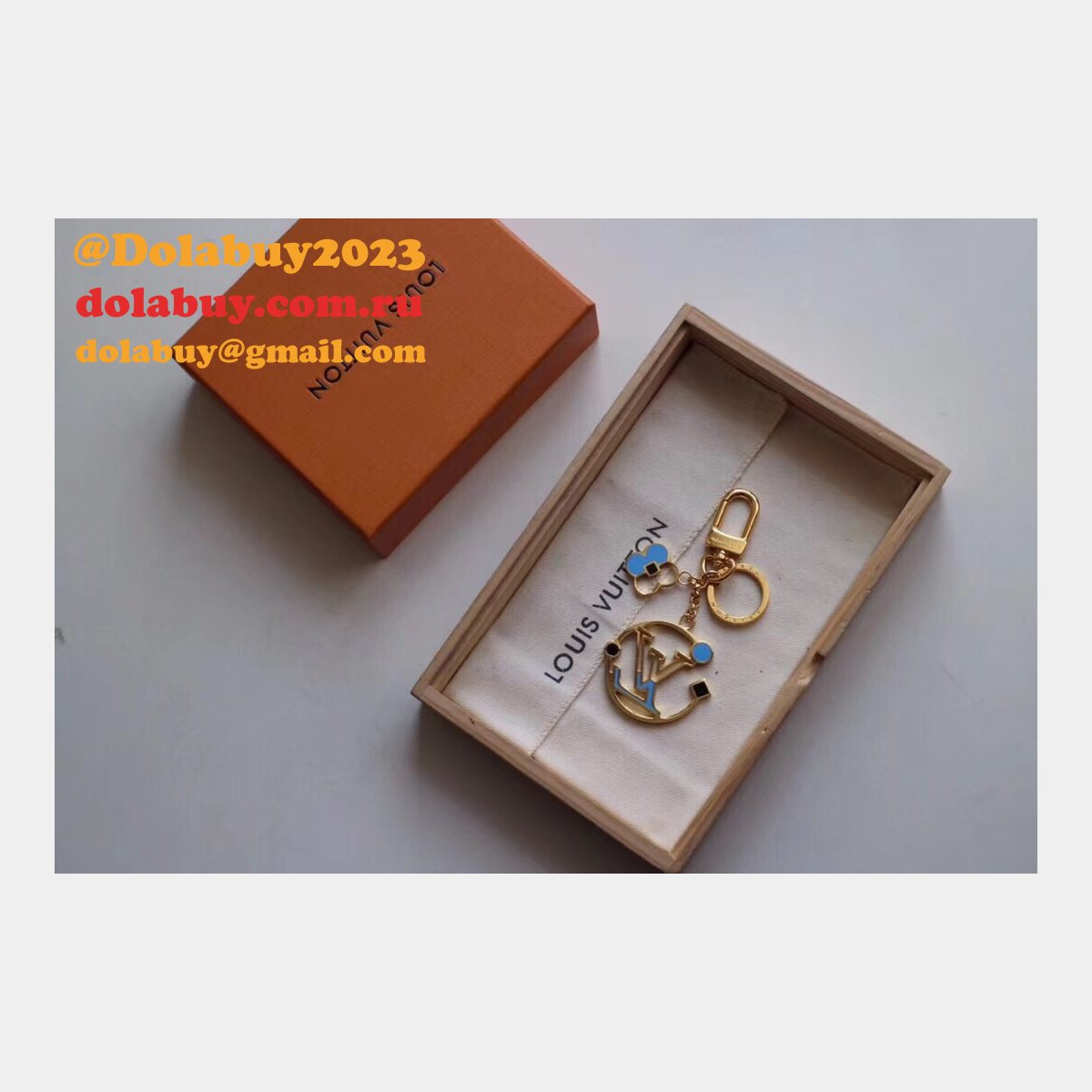 High Quality Louis Vuitton Monogram Delight Bag Charm and Key Holder