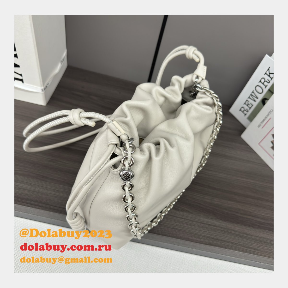 7 Star LOEWE Flamenco Knot shoulder bag