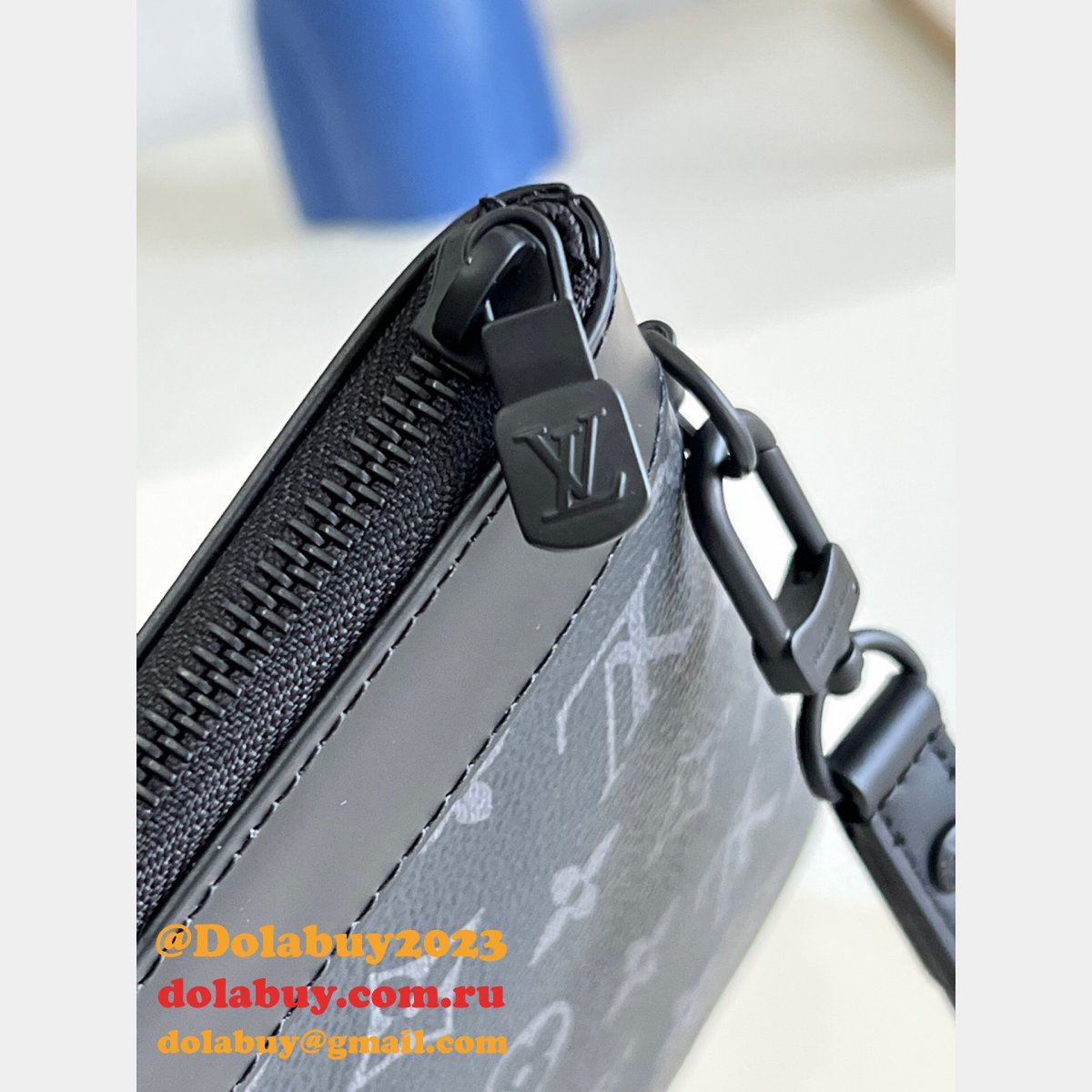 Replica Louis Vuitton 2022 Luxury Pochette To-Go M81569 Travel