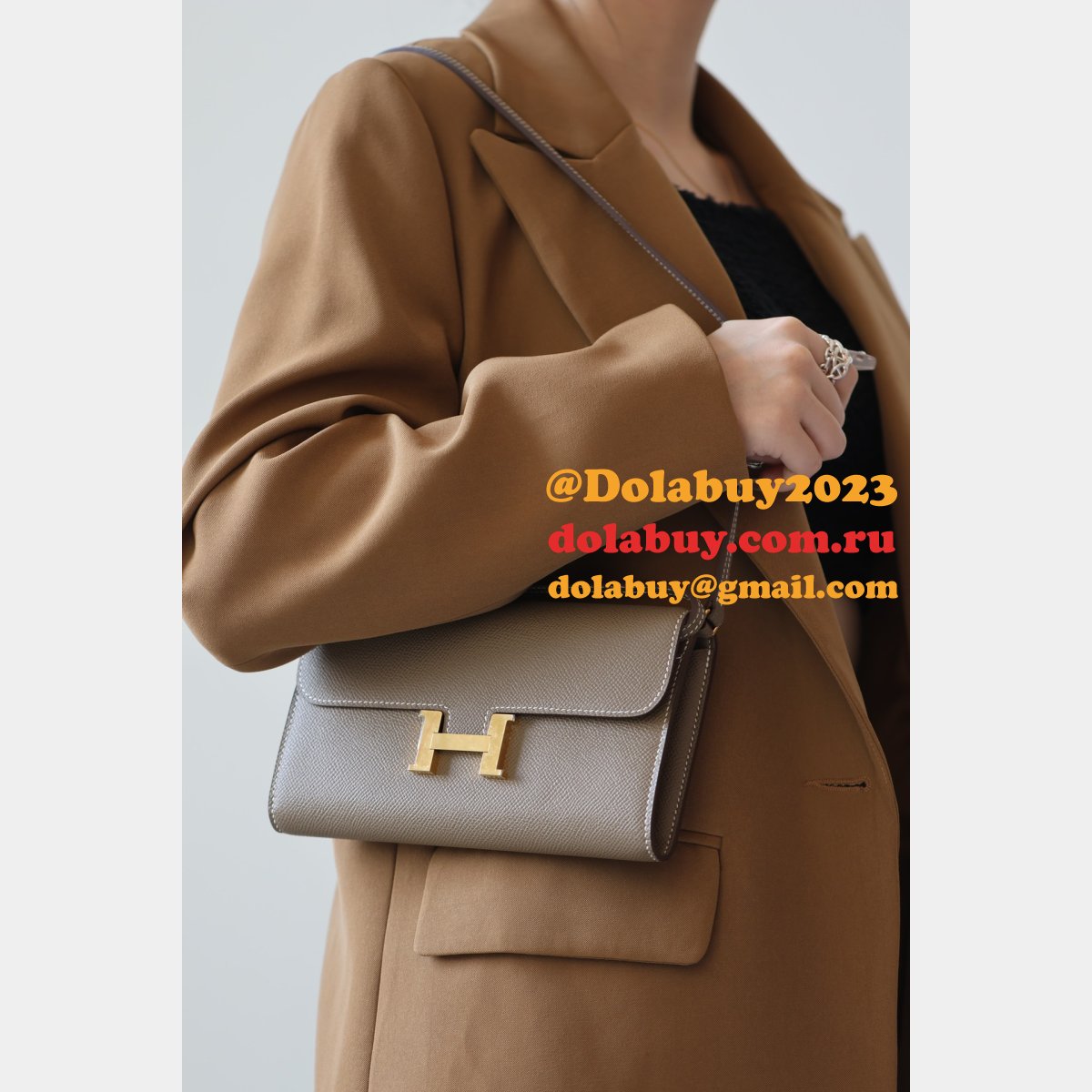 Luxury hermes constance to go epsom H clutch