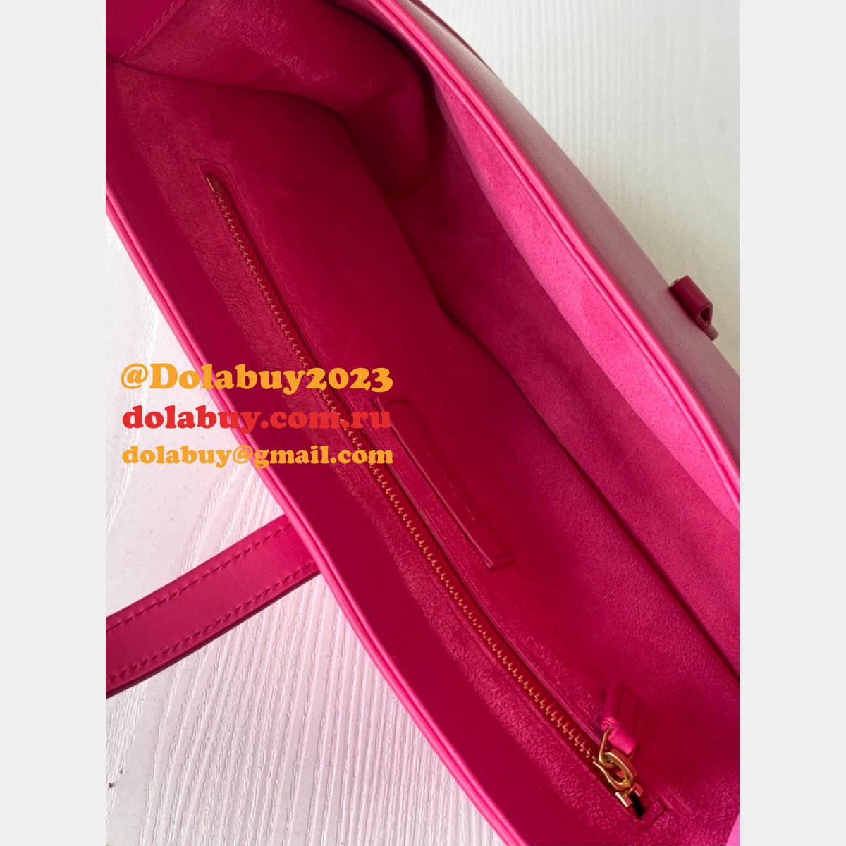 Top Quality Saint Laurent Replica Le 5 À 7 Hobo 657228 Bag