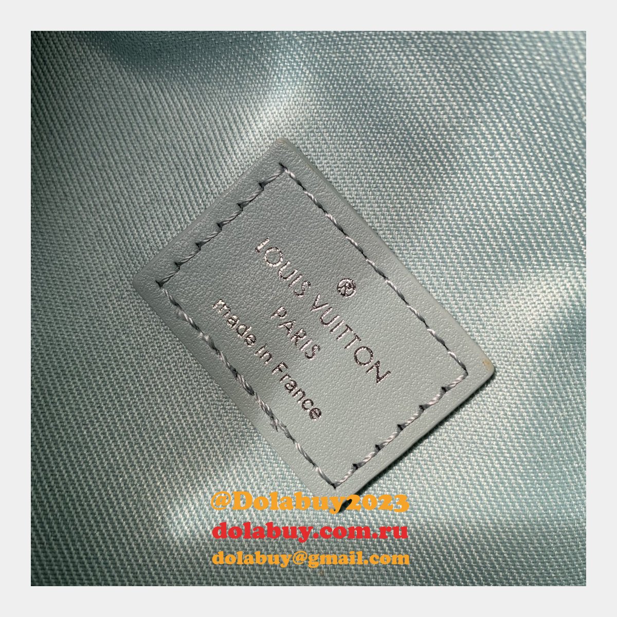 Discovery Bumbag M22576 Louis Vuitton Designer Men Wholesale Bag