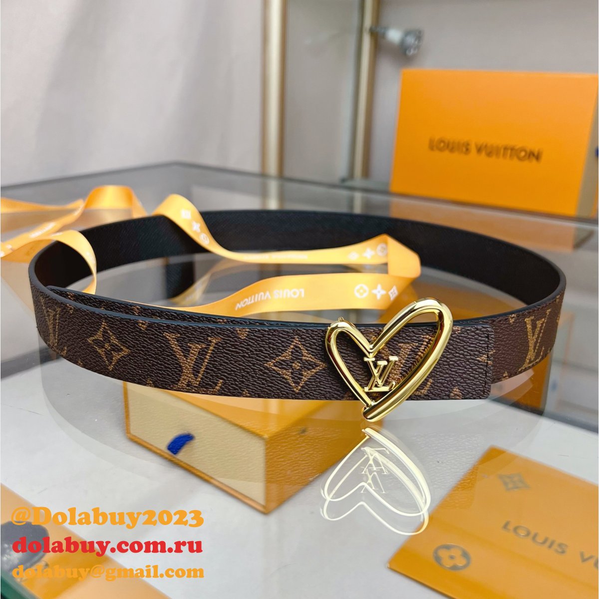 Fashion LV Limited Edition Reversible Belt 30MM Fall In Love