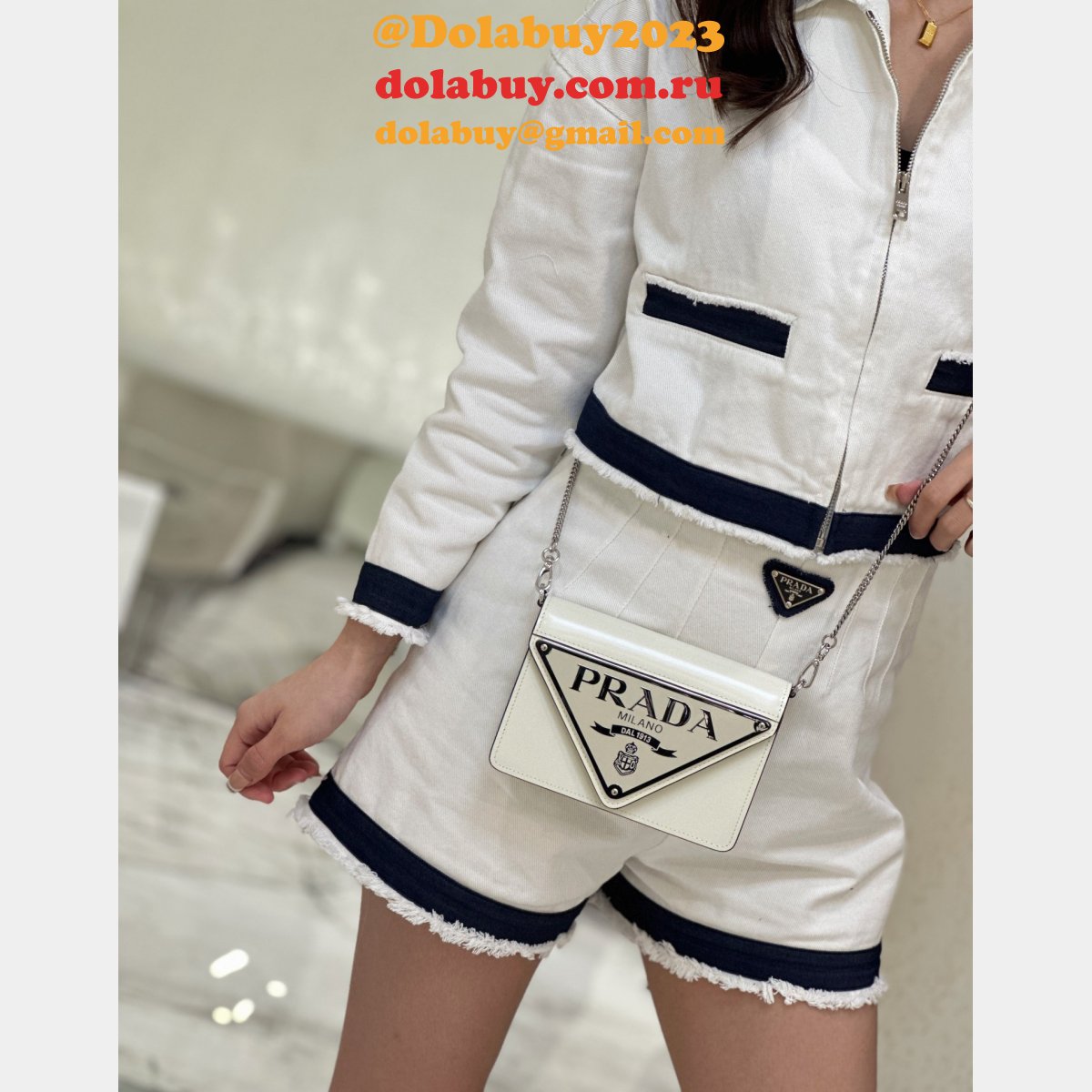 Affordable Luxury Prada Replica Mario Raffia Triangle 1BH189 Bag