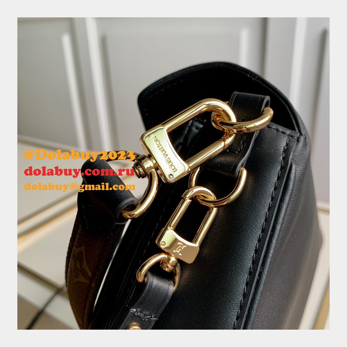 High Quality Perfect Louis Vuitton Fake M20395 2WAY Handbags