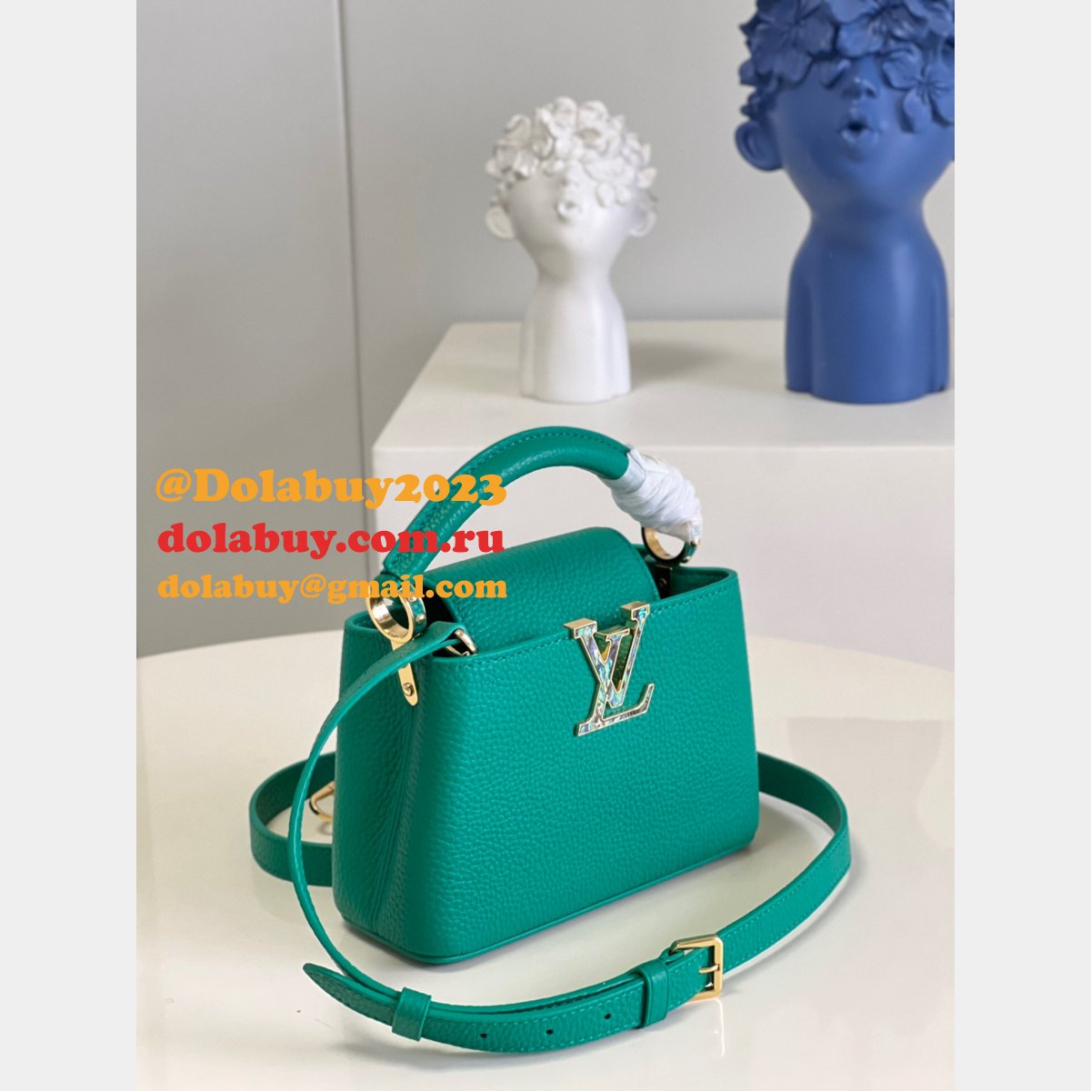 Louis Vuitton Perfect Capucines Structured Crossbody Satchels M48865 Fake