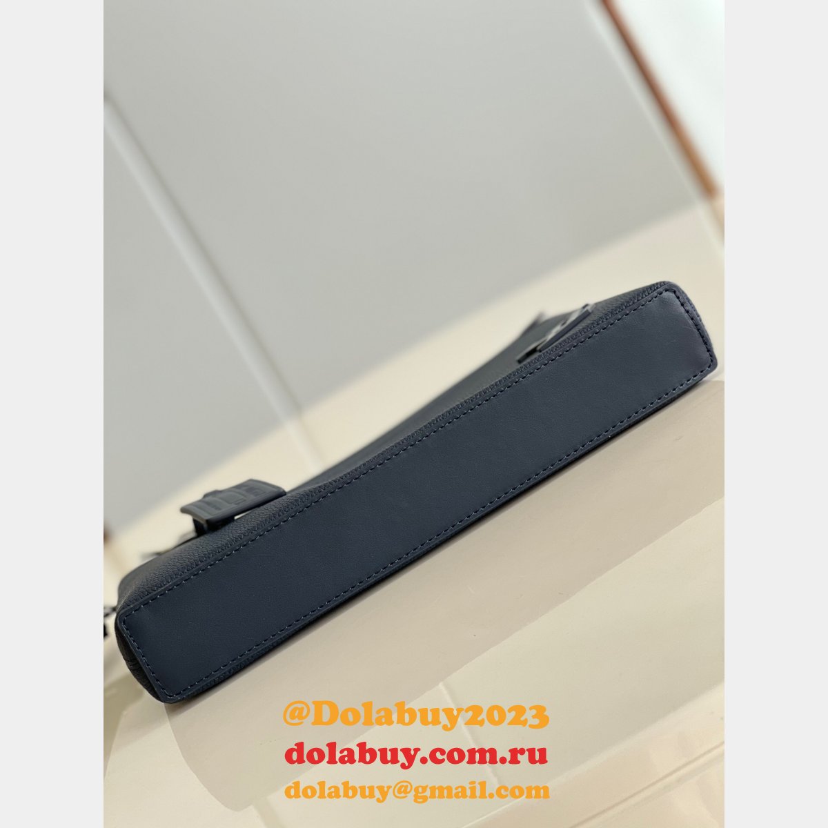 The Best Louis Vuitton Dolabuy M69837/M69835 Ipad Pouch LV AEROGRAM Wallets