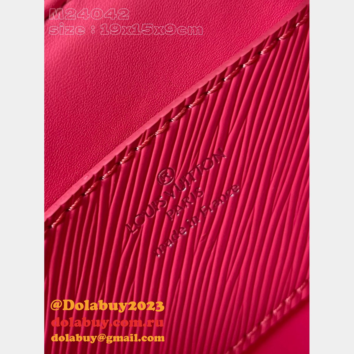 Louis Vuitton Duplicate Twist PM Epi M24042 Replica Bag