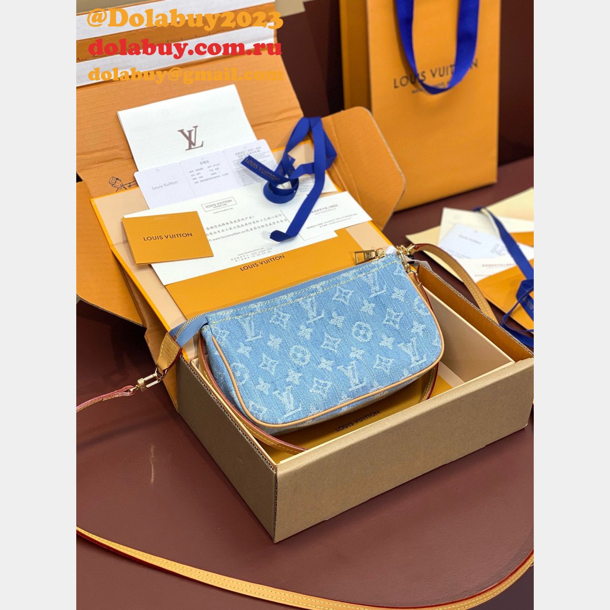 Buy Replica Louis Vuitton M40712 Pochette Bags