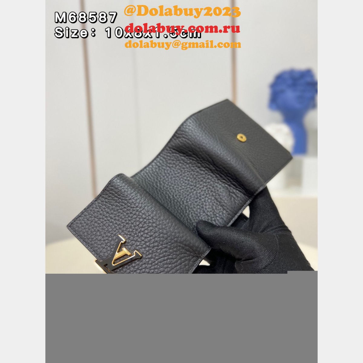 Replicas Louis Vuitton 7 Star Capucines M68587 Wallet