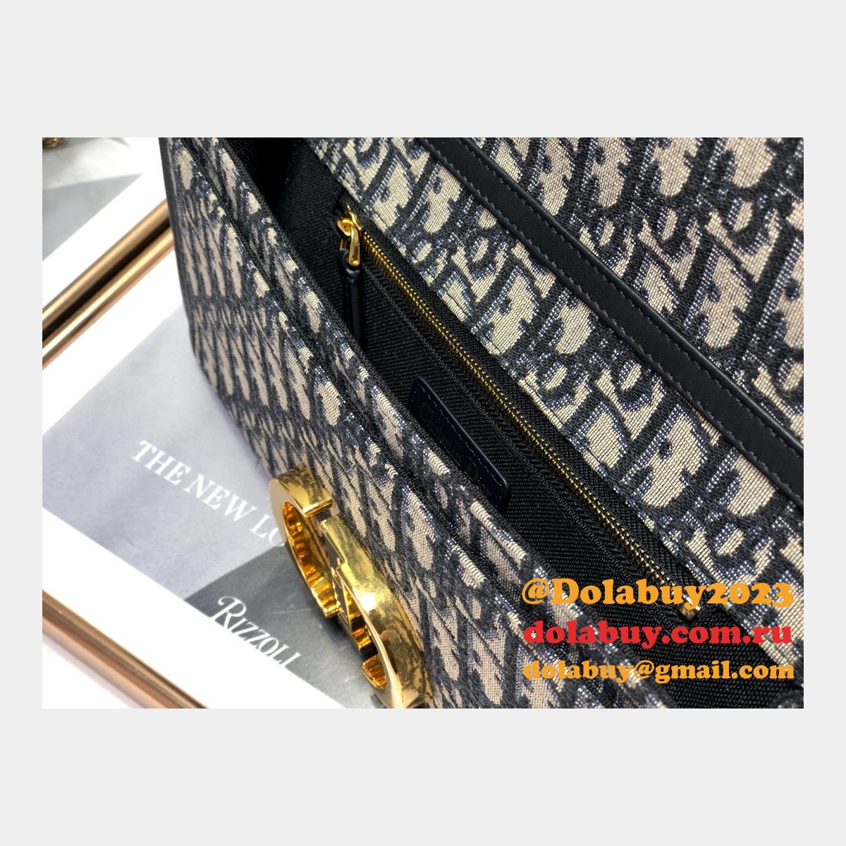 Replica Dior Oblique Saddle Chain Wallet Blue