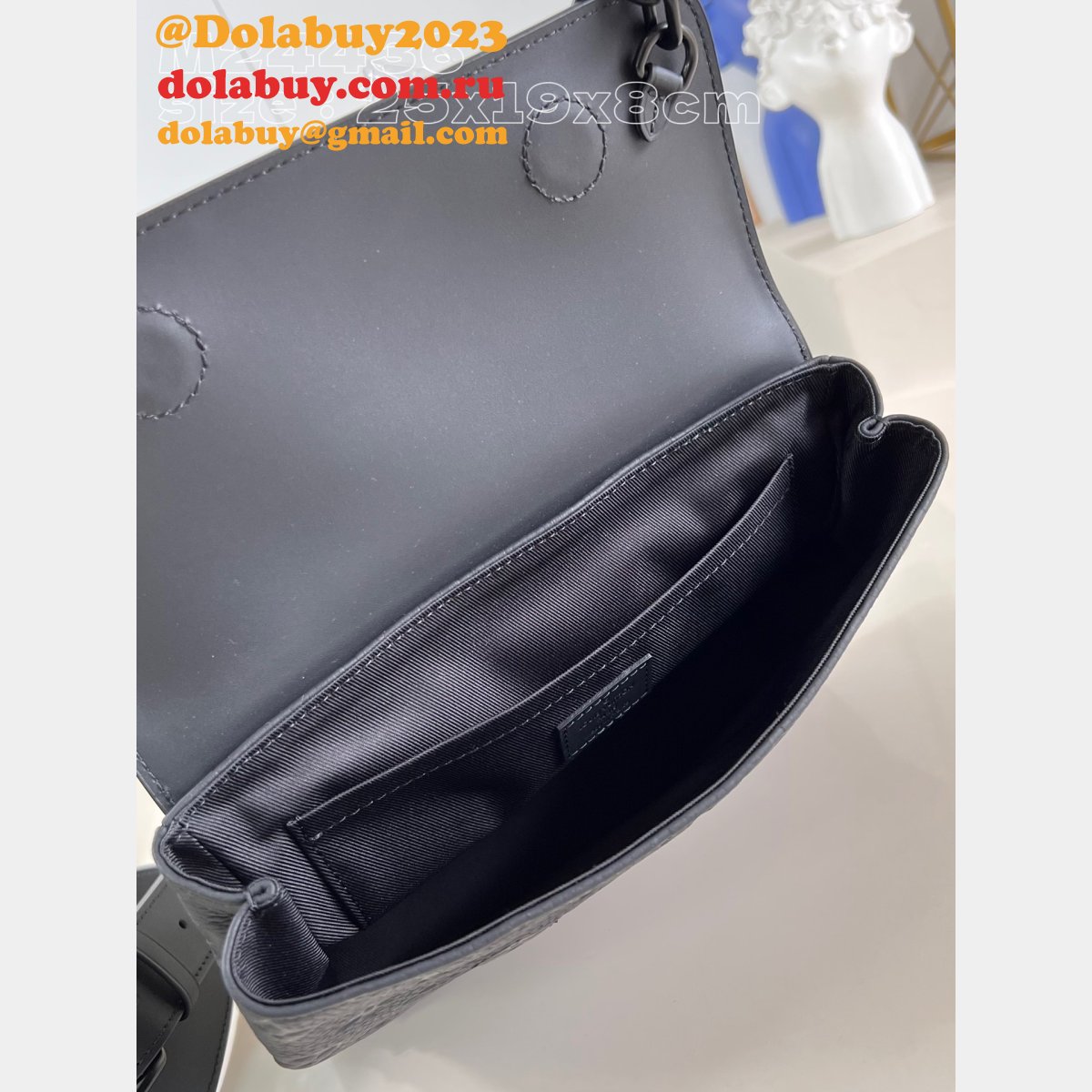 Steamer PM Monogram Eclipse Canvas M46953/ M24436 Louis Vuitton Replicas Men Bags