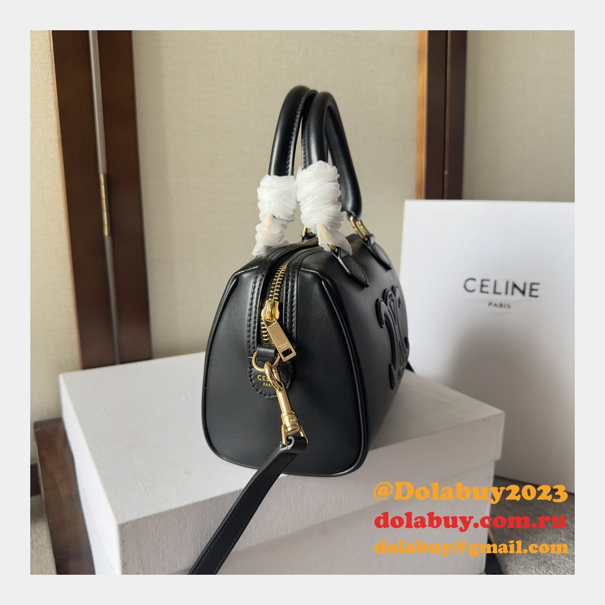 Luxury Celine 197582 Triomphe Small Boston Bag