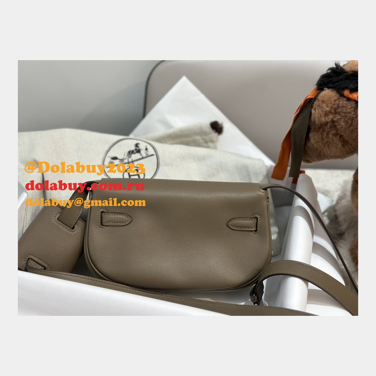 Designer hermes kelly moove 17cm swift leather Luxury bag