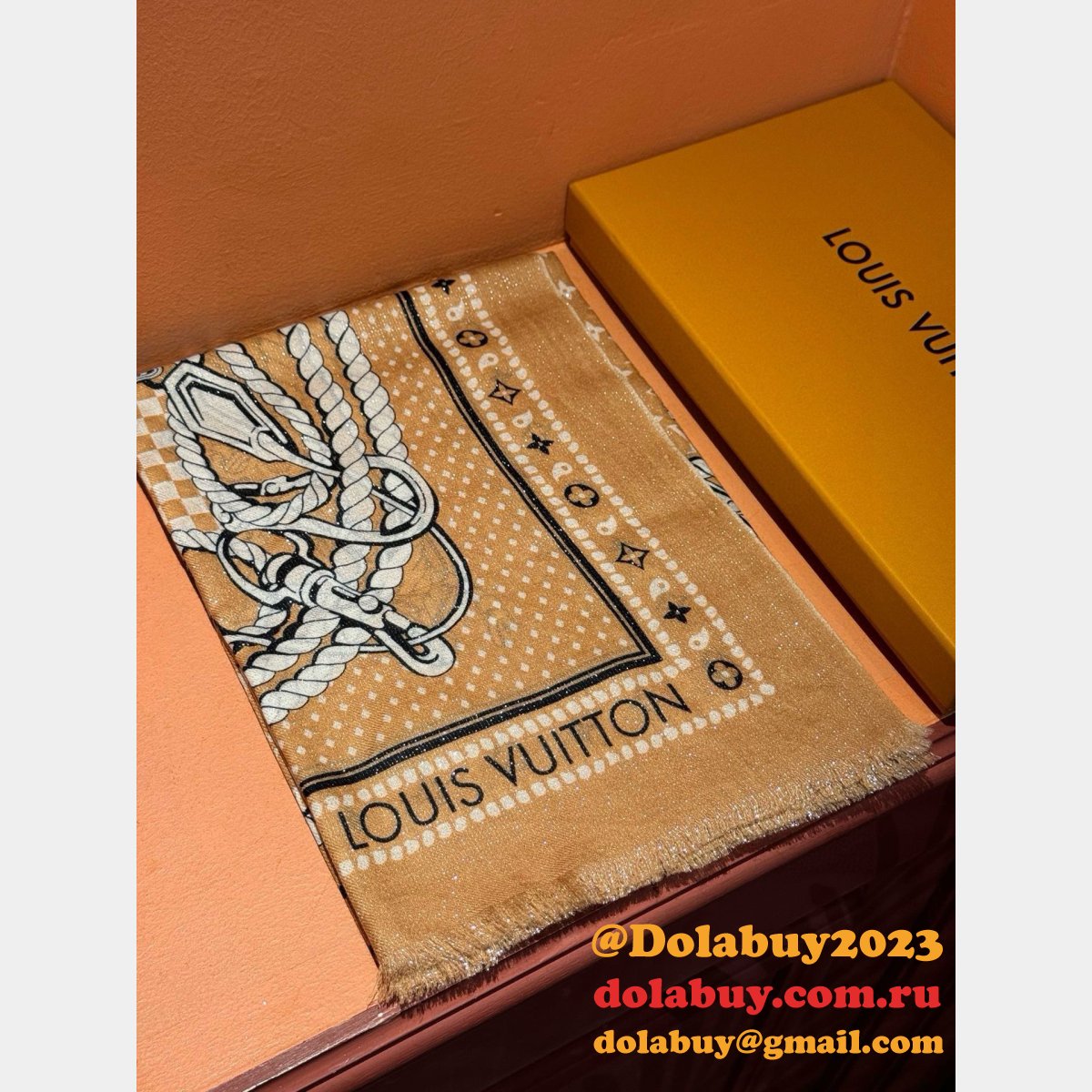 Luxury Fashion LV Silver Cashmere