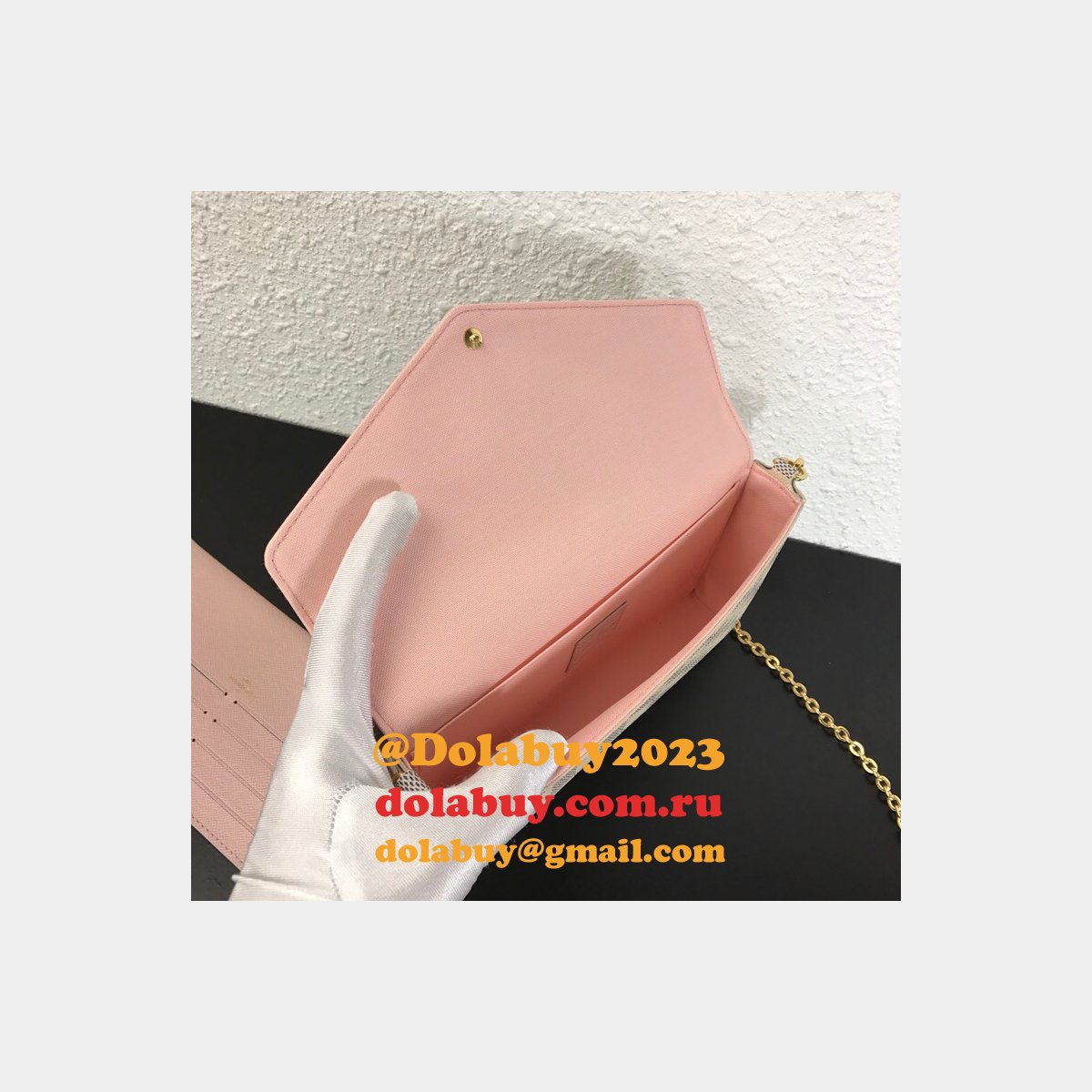 AAA+ Louis Vuitton Knockoff Monogram Canvas Felicie Chain M61276