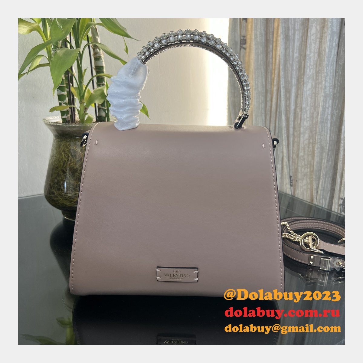 Top Quality Valentino VSLING Small Calf Handbag 2082