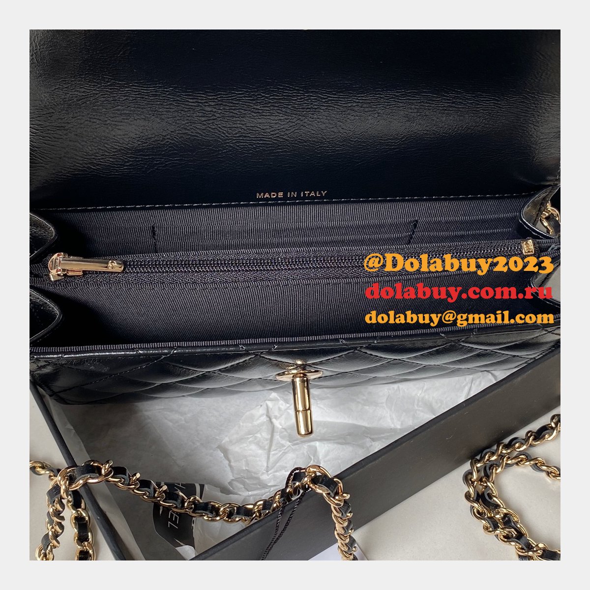 Designer Replicas AP3803 Clutches Shiny Perfect Chain Bag