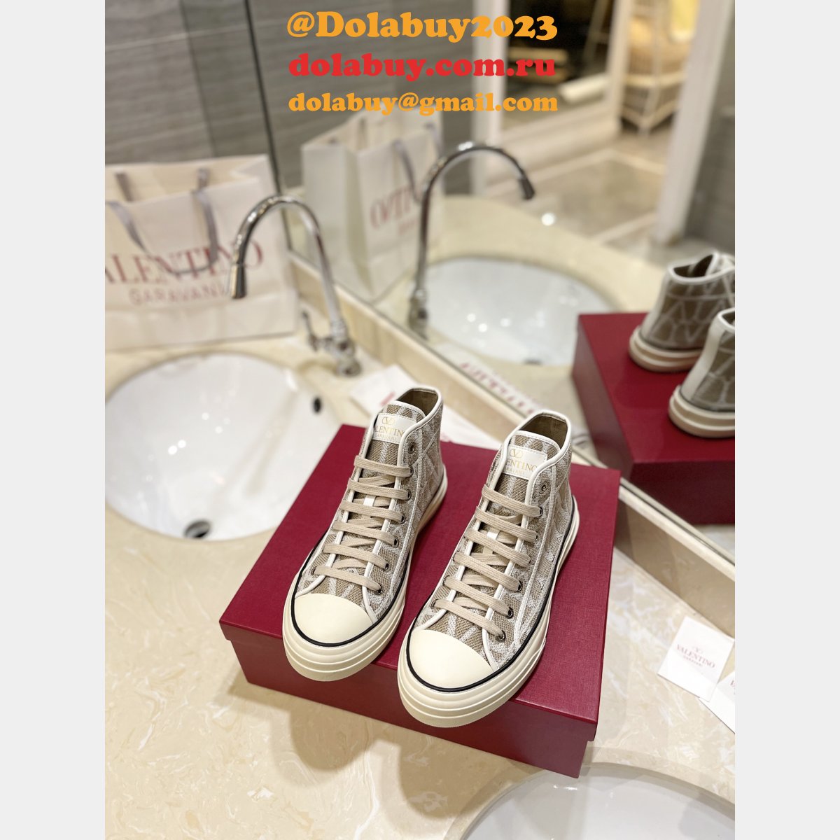 Valentino Sports Shoes Replica Factory Outlet Store Sale