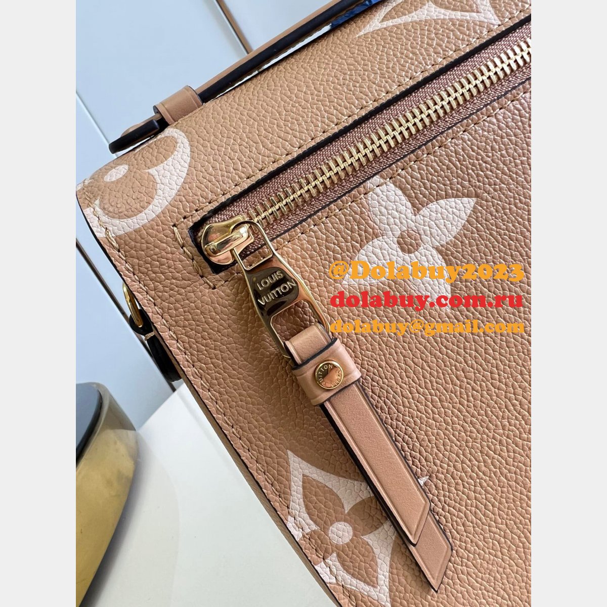 Louis Vuitton Replica M45773 Bicolor Pochette Métis Handbag