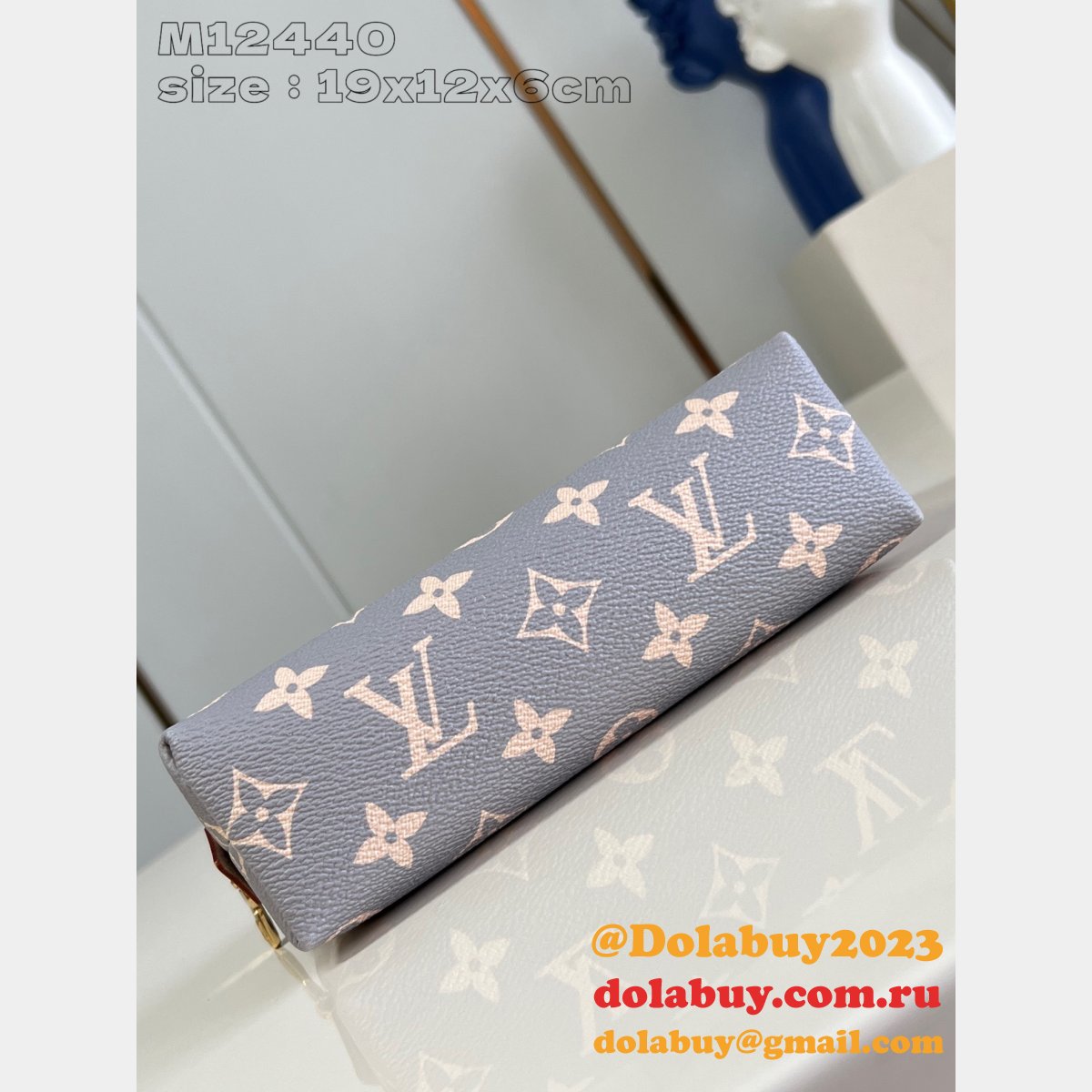 Sell Louis Vuitton Pochette Cosmétique M12440 Knockoff Bag Online