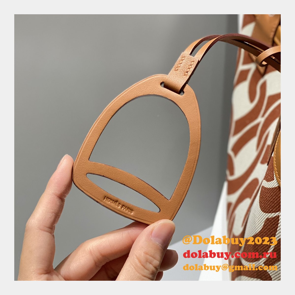 High Quality Inspired Hermes 28 Steeple Tote Perfect