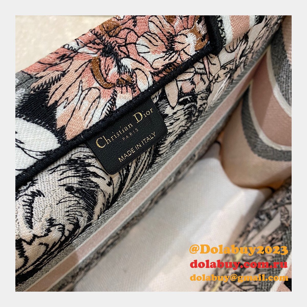 Replica Christian Dior CD Book Tote Dolabuy and Bag of the Week