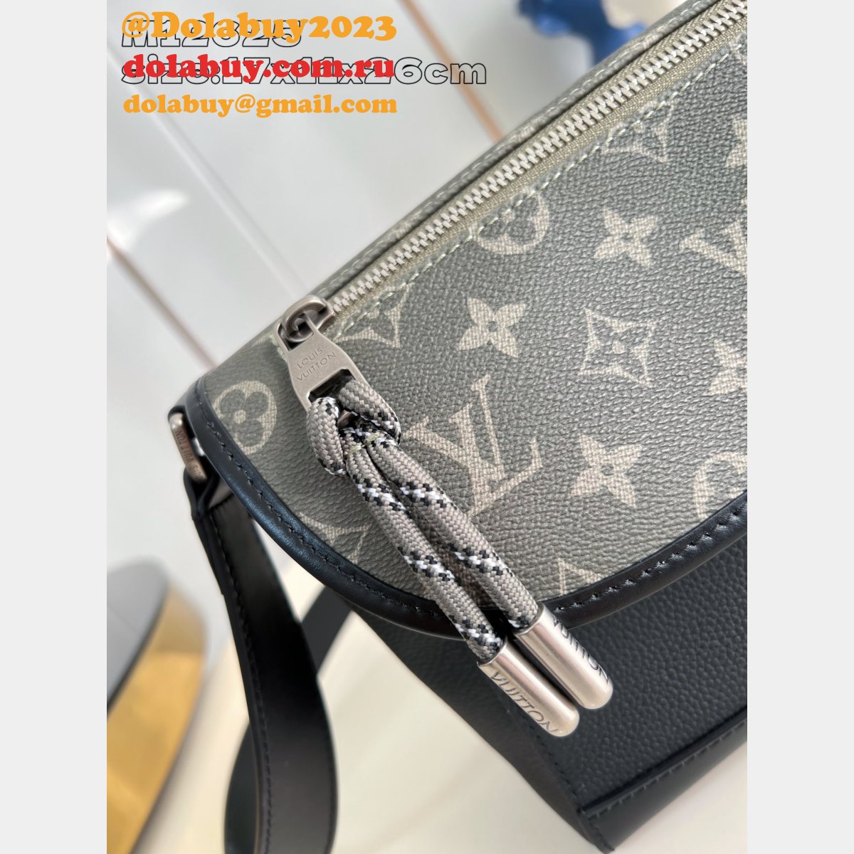 Louis Vuitton Designer M12625 Pulse Messenger Other Men Fake Bags