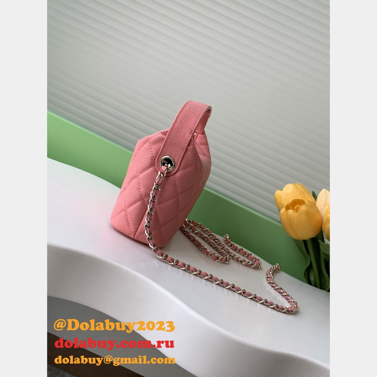 Top Quality Replica AP4386 Clutch Chain 7 Star Bag