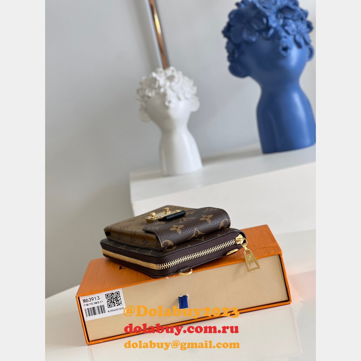 Louis Vuitton First Vertical Trunk Pochette Goods M63913 Wallets