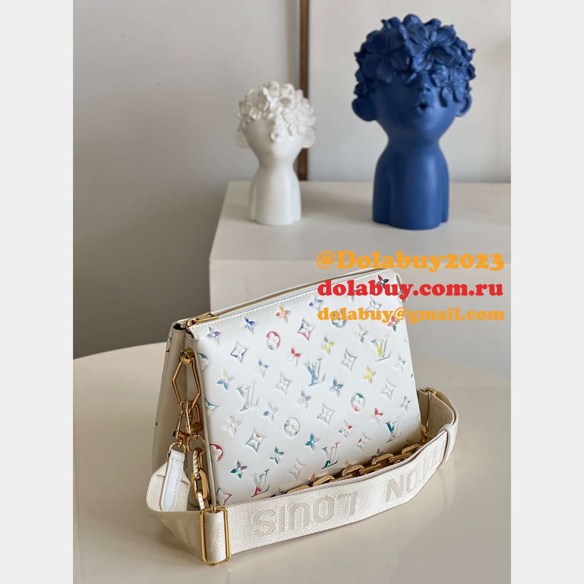 Replica Louis Vuitton Coussin AAA M21353/M21209 Bag