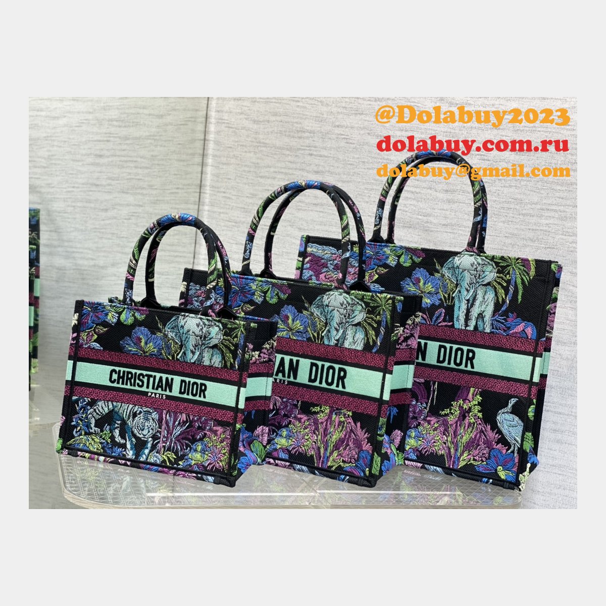 Top-Quality Fake CD Book Tote Dior Affordable Luxury Bags