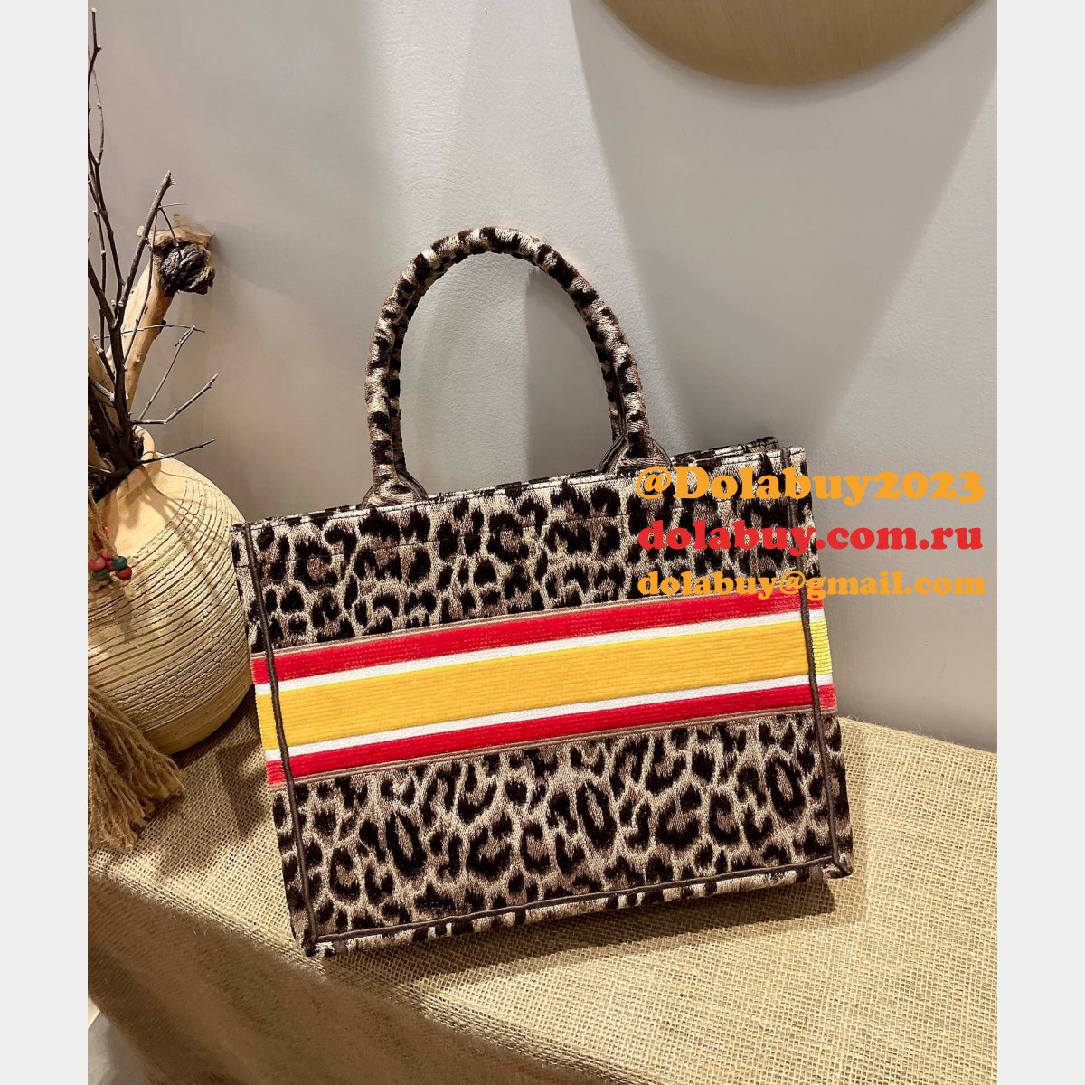 Dolabuy Buy or Sell Designer Replicas Christian Dior CD Book Tote bags