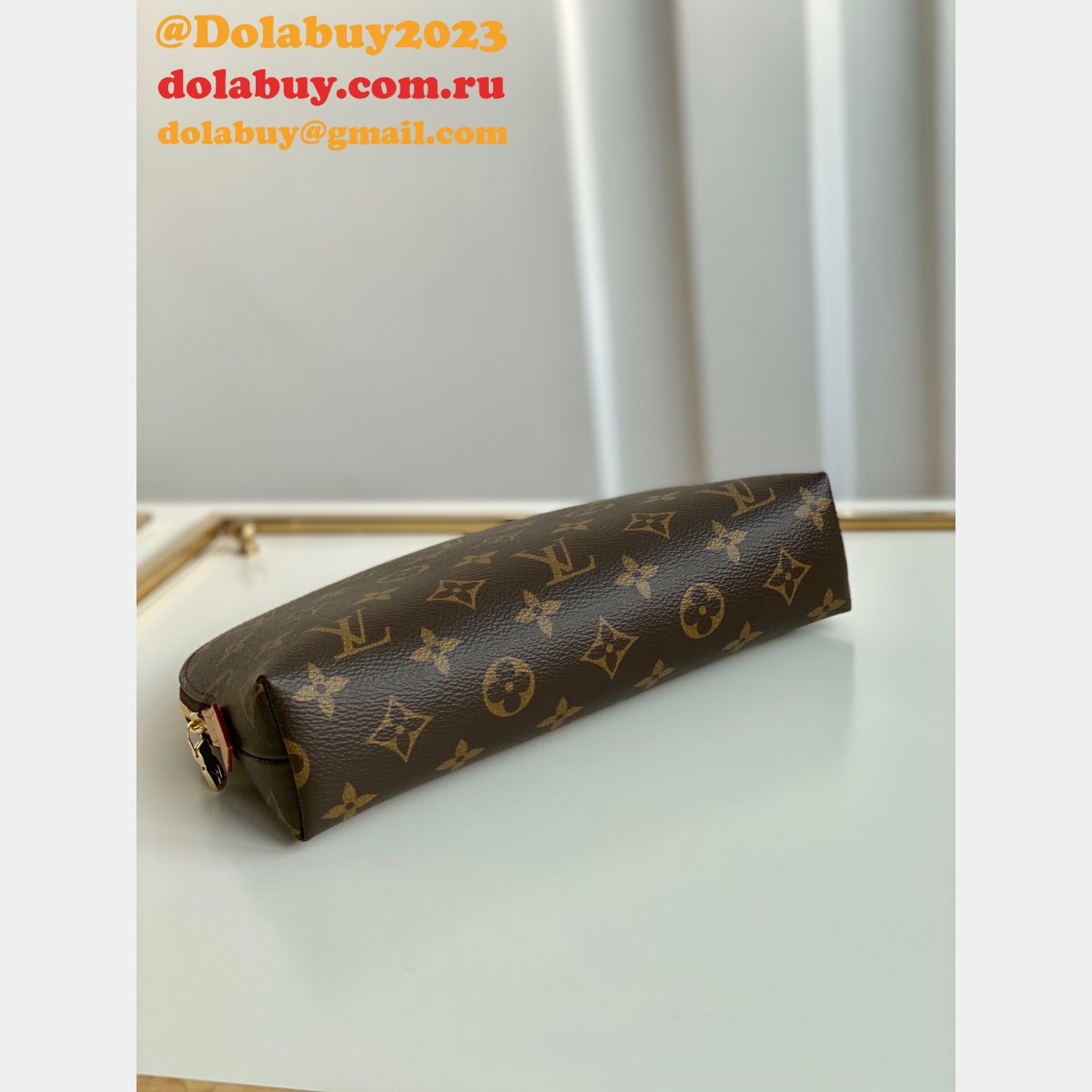 Fashion Louis Vuitton Replica Cosmetic Pouch M47515 Monograms