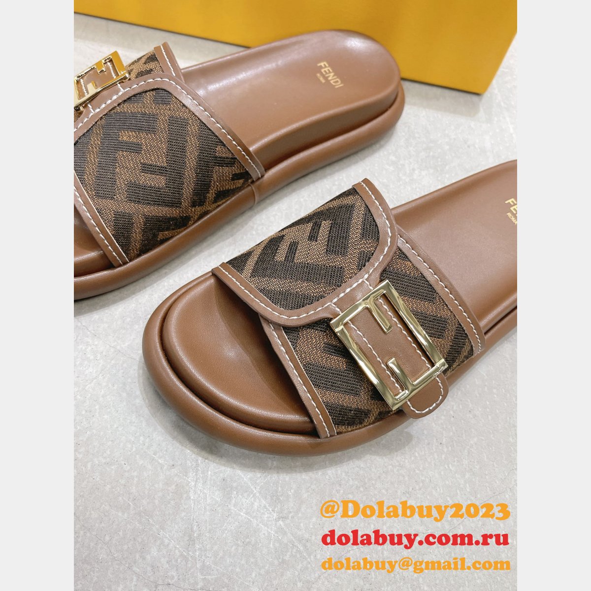 Cheap Fendi Reflections Knockoff Sandals Shoes On Sale