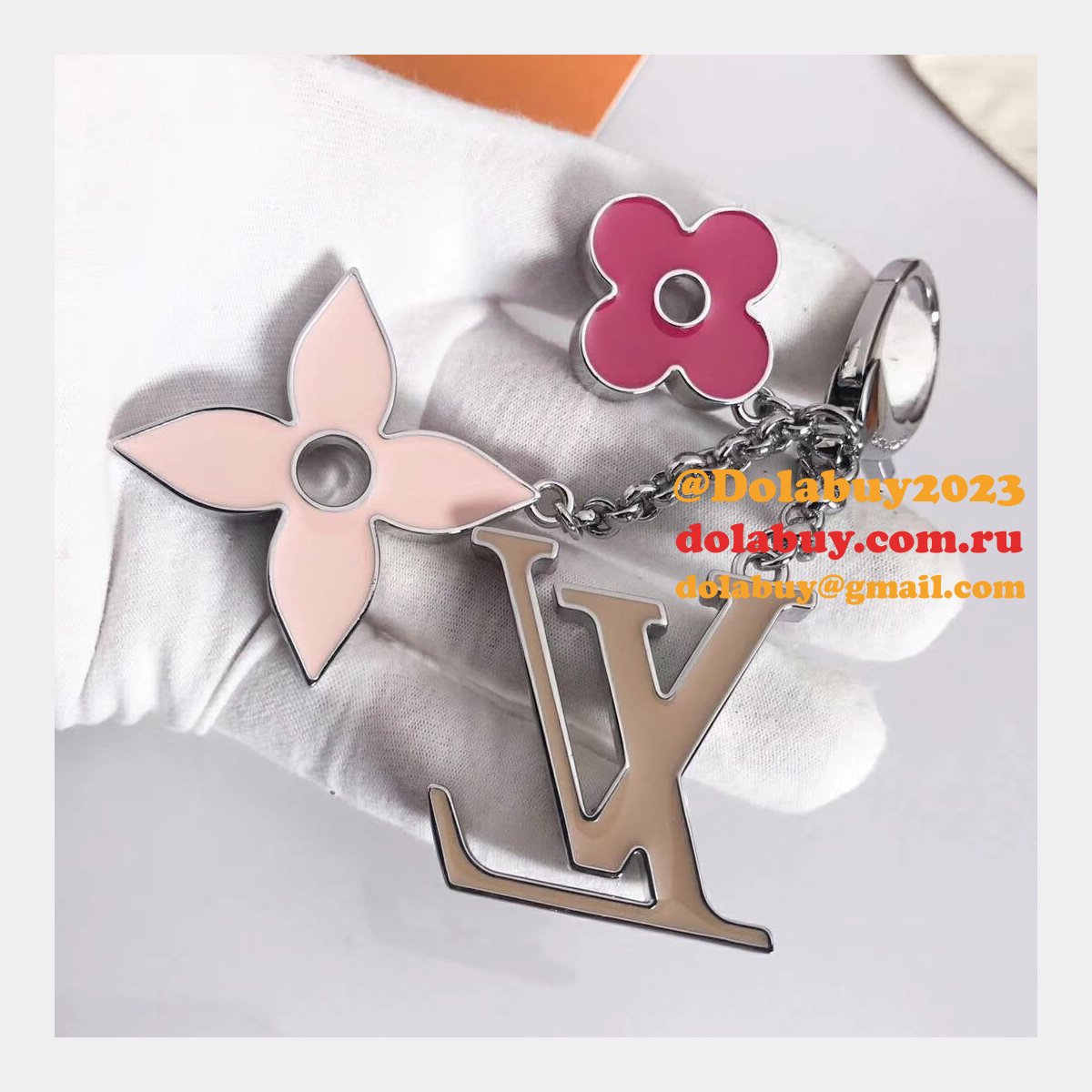 Replica Louis Vuitton Facettes Bag Charm Many Colors