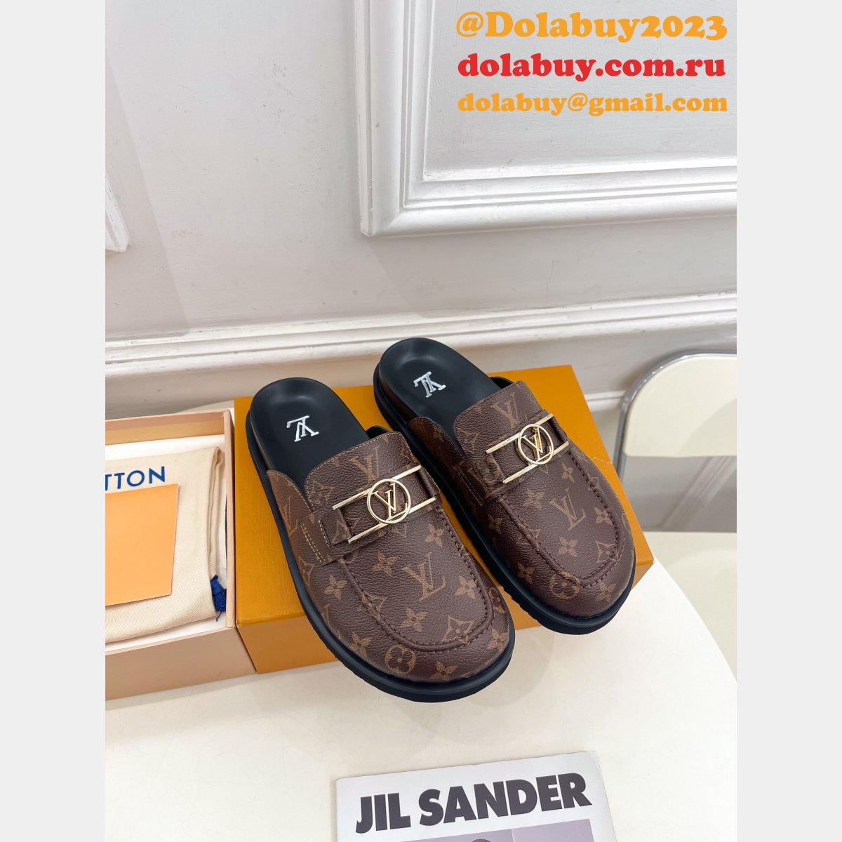 Upper Case Flat Open Back 1A884I Loafer Replica Louis Vuitton Shoes