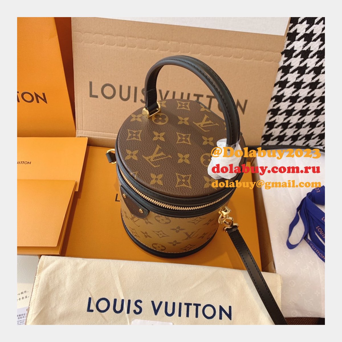 AAA+ Louis Vuitton Replica Cannes Epi Leather in Black