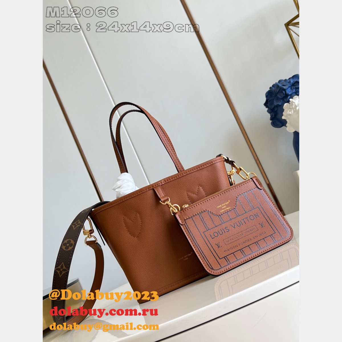 Louis Vuitton 7 Star M12099/M12066 Neverfull Bandoulière Inside Out Fake Bag